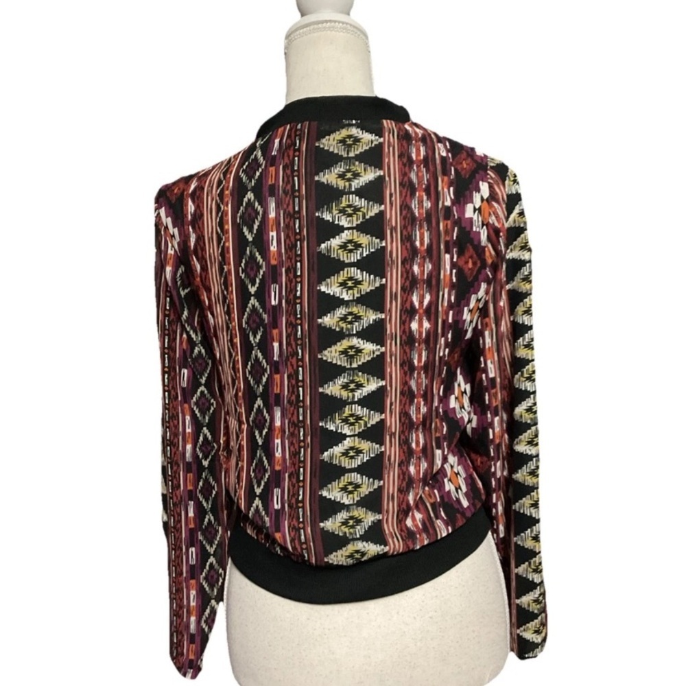 Iris Los Angeles AztecGeometric Patterned Shirt Jacket Long Sleeve Sz Small - Picture 3 of 4